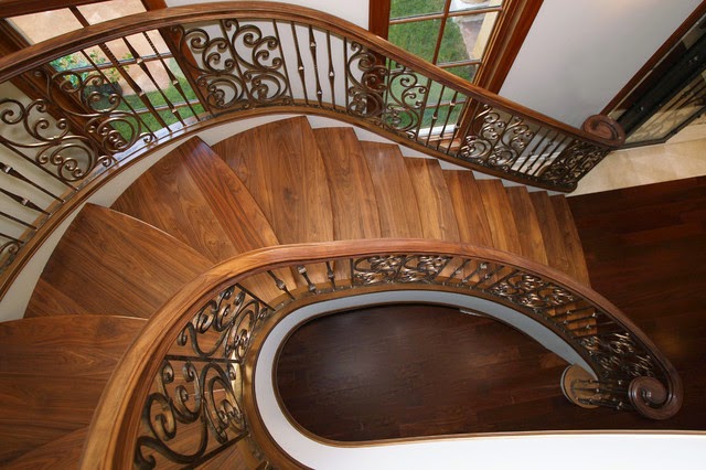 Cầu thang gỗ óc chó cau-thang-go-oc-cho